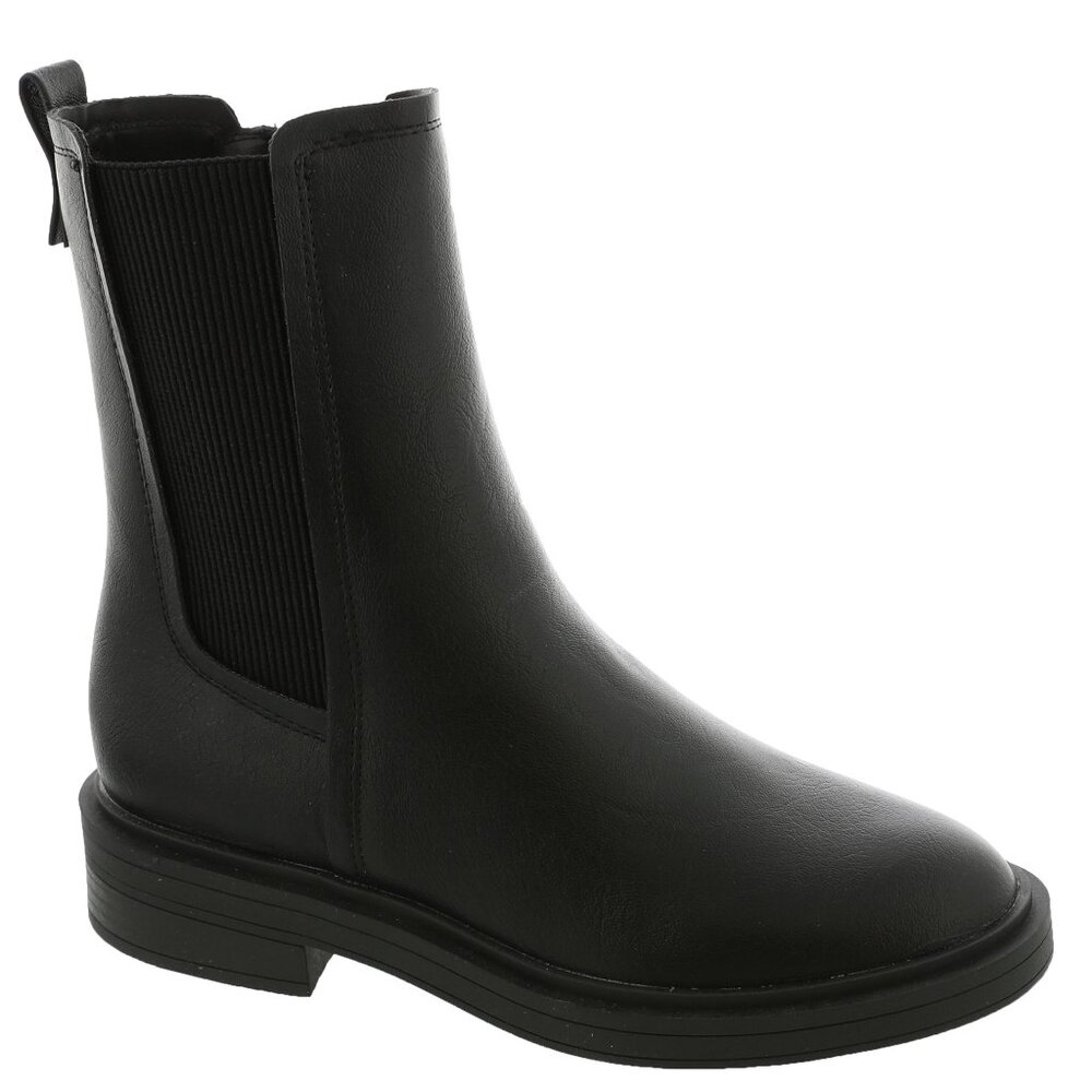 Kenneth Cole REACTION Anabelle Chelsea